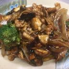 Best 83. Pork with Mushroom in Milbank, SD